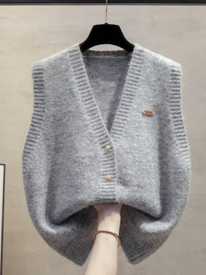 Cardigan V-neck knitted vest vest women 2025 autumn and winter new loose outer wear vest layered sweater waistcoat trend