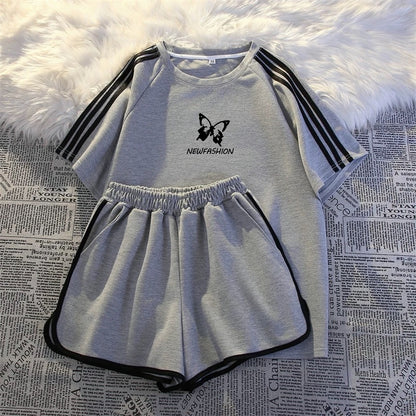 Sports casual two-piece suit for women summer 2025 new Korean loose student three-bar running short-sleeved shorts