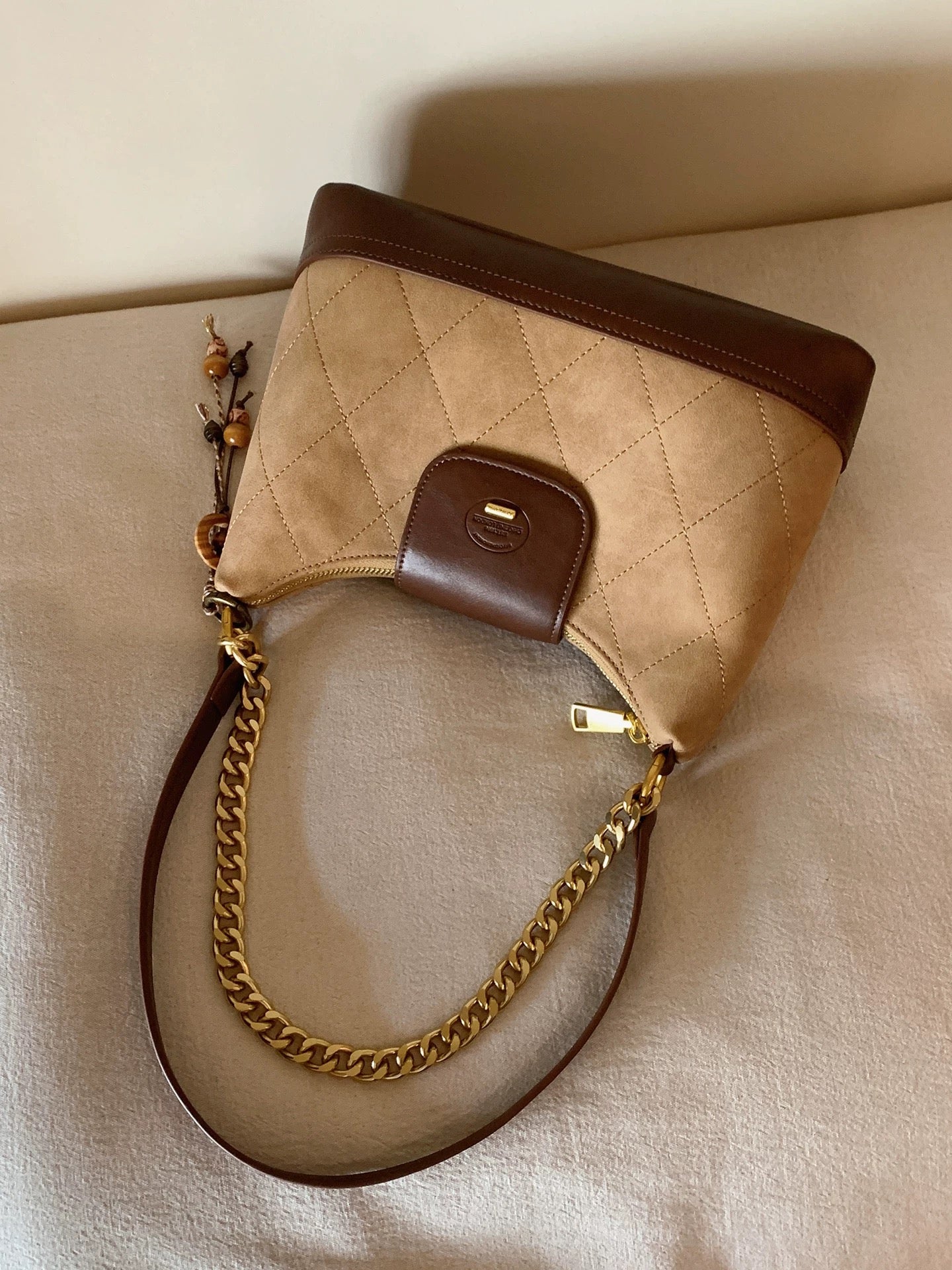 Chio2nd Charming Brown Tote Bag for Women, Autumn/Winter, Diamond Pattern Commuter Bag, Versatile Shoulder/Crossbody Bag