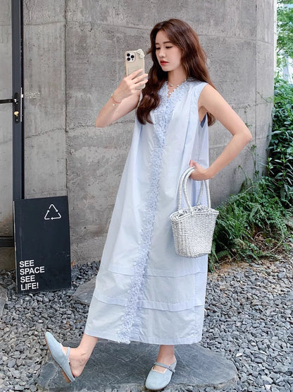 Celebrity temperament light blue heavy lace dress female 2025 summer French style high-end sleeveless vest dress