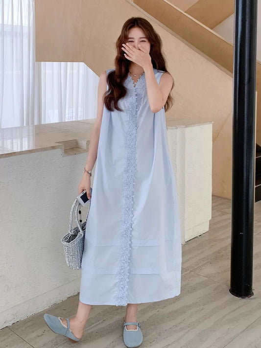 Celebrity temperament light blue heavy lace dress female 2025 summer French style high-end sleeveless vest dress