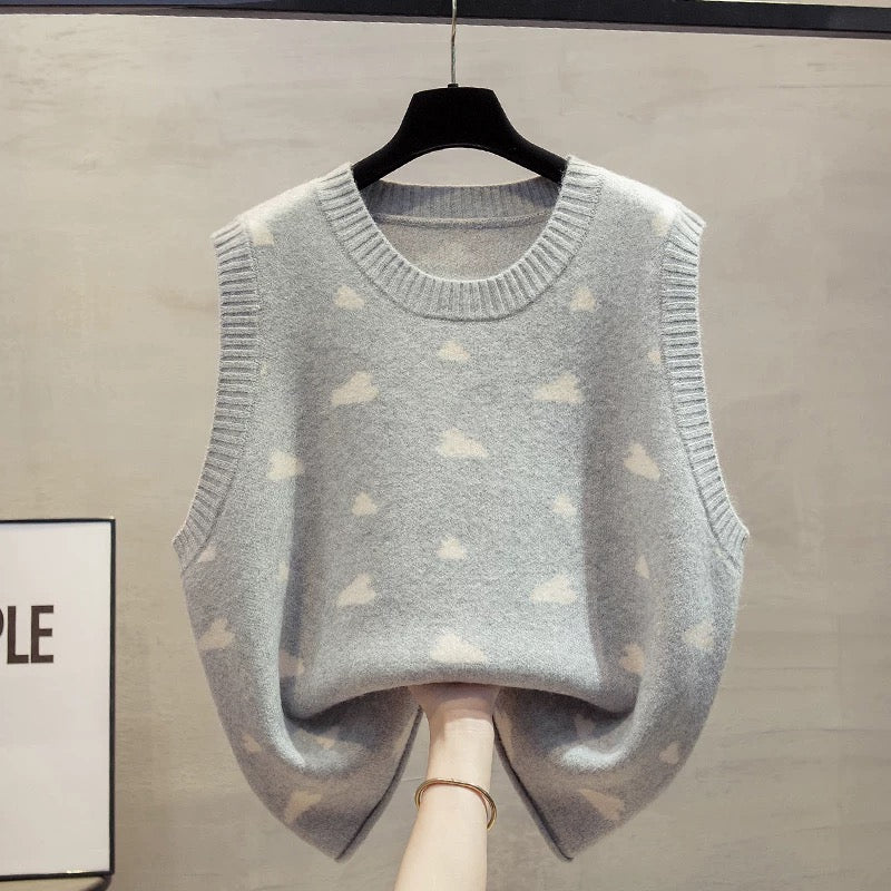 Round neck large size knitted vest vest women 2025 autumn and winter new loose outer wear vest layered sweater waistcoat trend