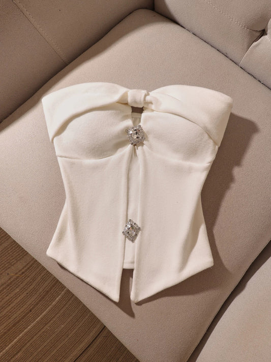 Sweet and spicy girl, high-end, niche, sexy off-shoulder strapless tank top, white rhinestone buckle slim fit trendy top, hot girl style