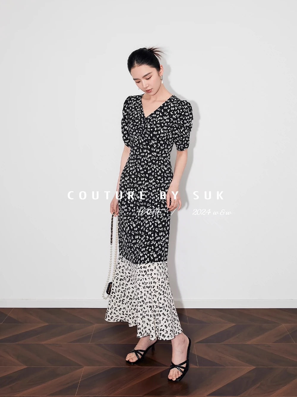 SUK Flying Flowers and Flowing Shadows! 2024 summer new floral skirt French elegant long skirt black waist dress for women