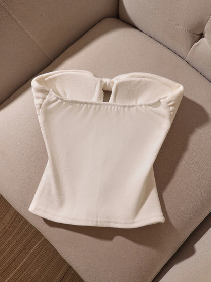 Sweet and spicy girl, high-end, niche, sexy off-shoulder strapless tank top, white rhinestone buckle slim fit trendy top, hot girl style