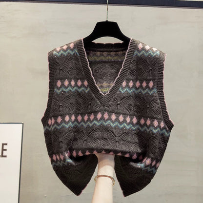 V-neck striped knitted vest vest women 2025 autumn and winter new loose outer wear vest layered sweater waistcoat trend
