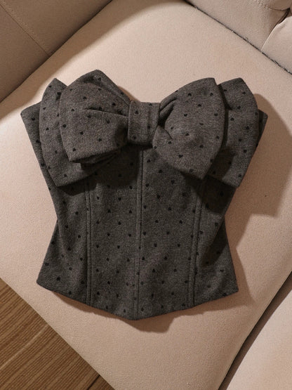 French-style bow-tie strapless vest for women, unique style, slim fit, polka dot top, sophisticated, sweet and spicy, pure and alluring.