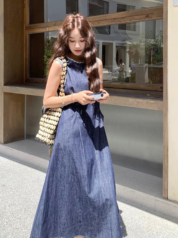 Summer thin denim vest dress for women 2025 new French retro temperament slim unique beautiful long skirt