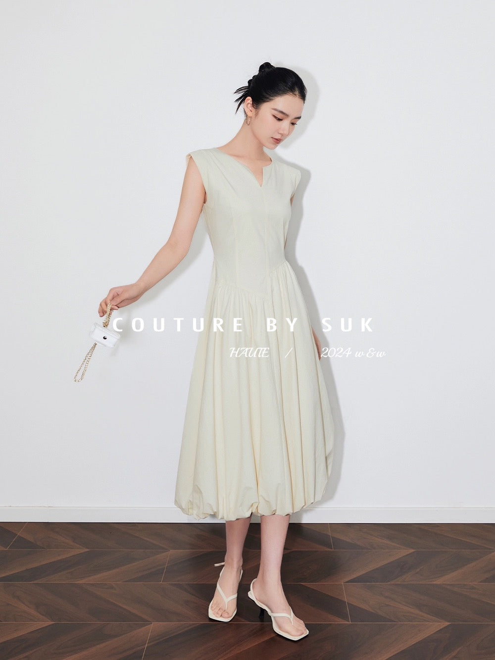 SUK elegant texture! French dress sleeveless V-neck waist slimming skirt niche design
