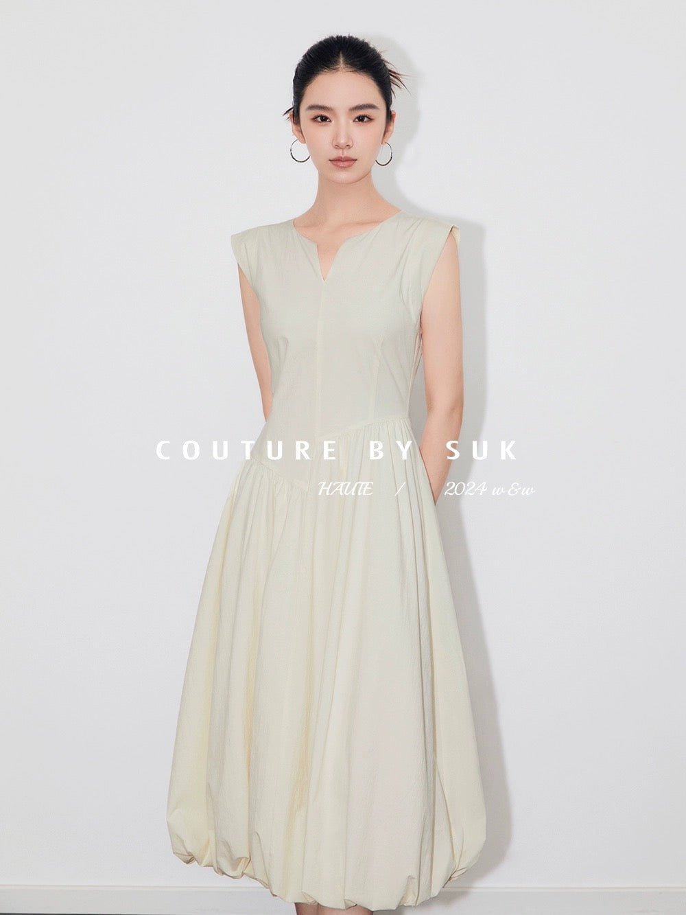SUK elegant texture! French dress sleeveless V-neck waist slimming skirt niche design
