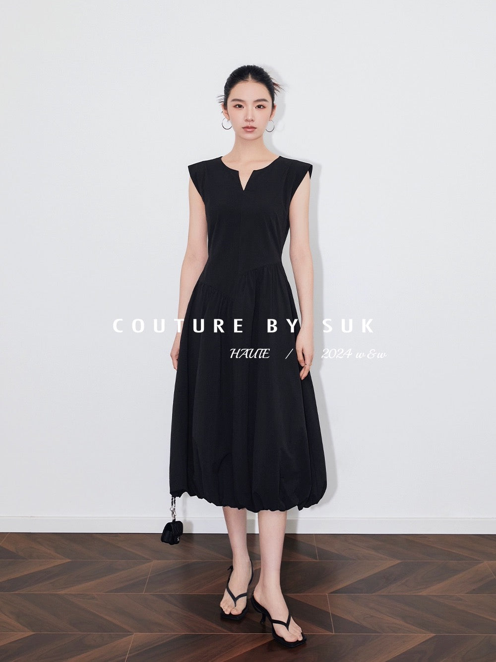 SUK elegant texture! French dress sleeveless V-neck waist slimming skirt niche design