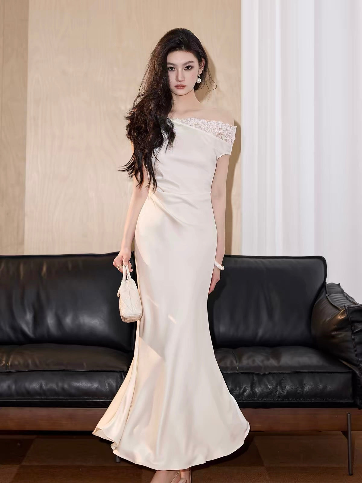 Exquisitely Tailored French Lace and Satin One-Shoulder Maxi Dress – A Sophisticated, Slim-Fit Formal Gown