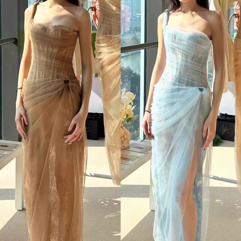 Vietnam's niche light gauze tube top suspender dress, high-end dress, salt style, light and mature style mesh skirt, seaside D6655