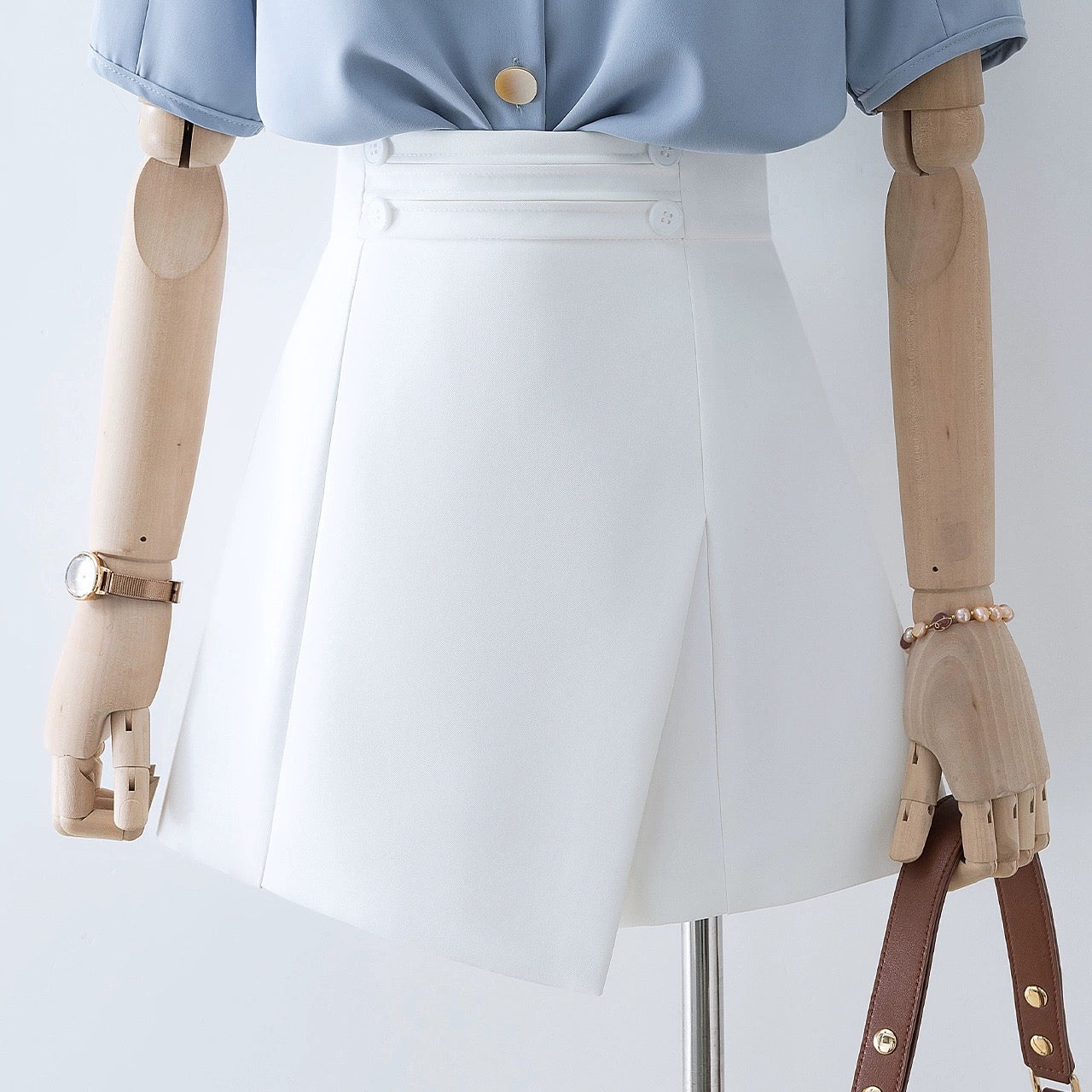 White pants 2023 new high-waist culottes small casual a-line wide-leg suit shorts women's summer slimming