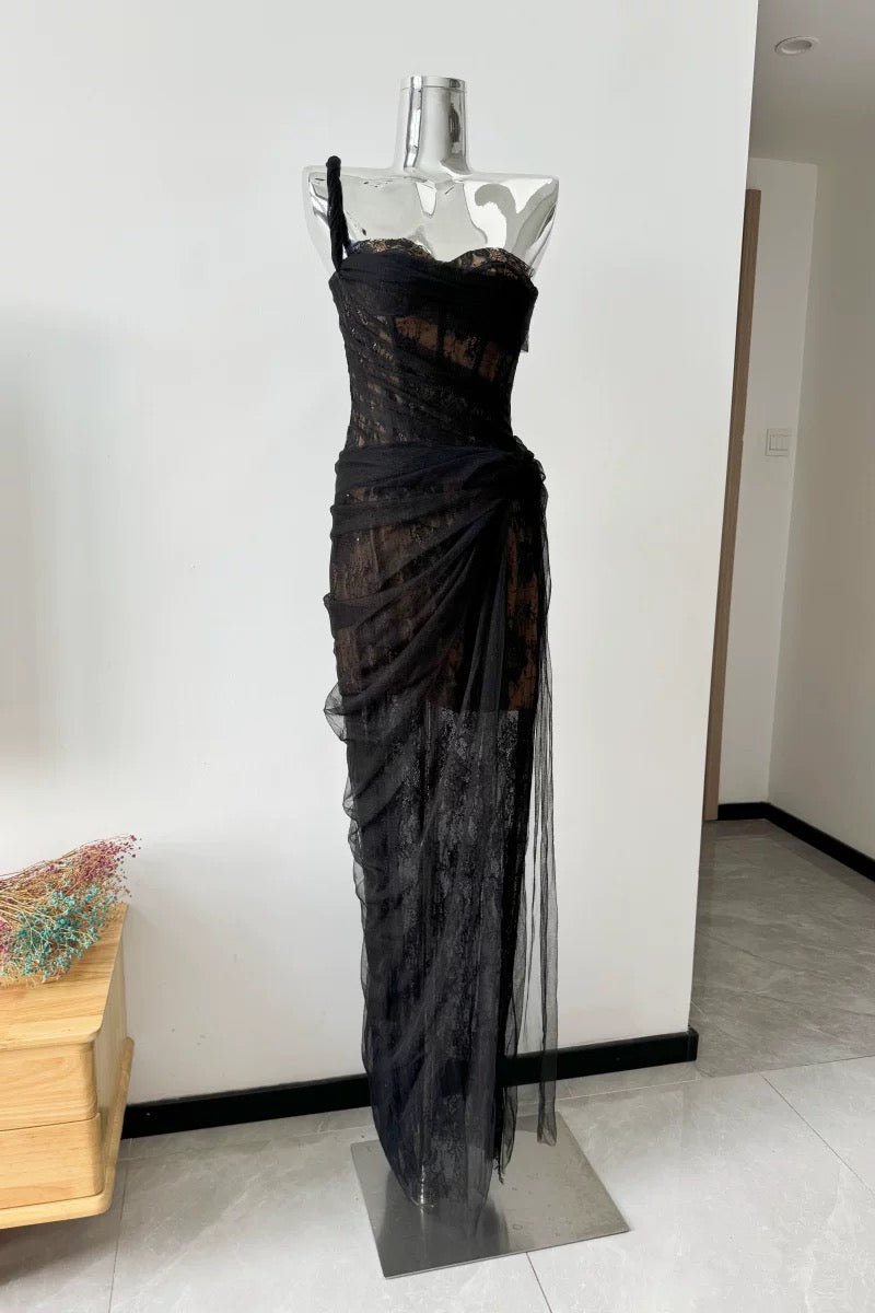 Vietnam's niche light gauze tube top suspender dress, high-end dress, salt style, light and mature style mesh skirt, seaside D6655