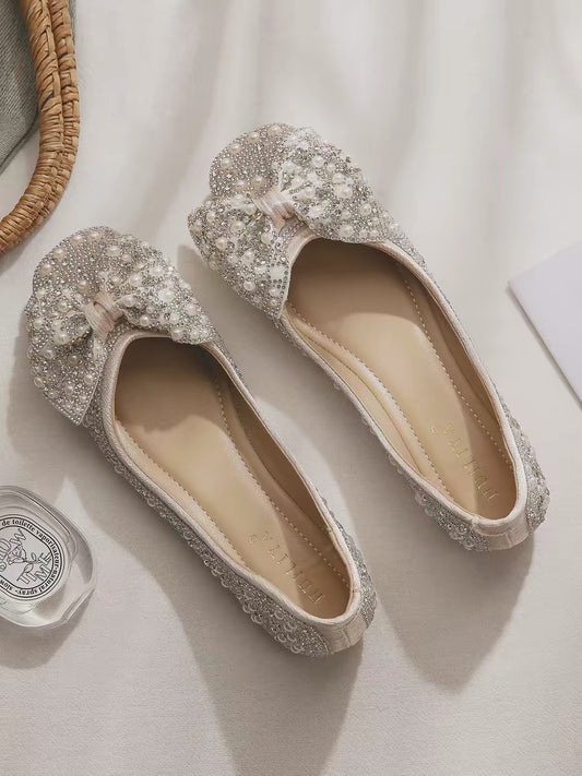 2026 New Spring/Summer Women's Rhinestone-Embellished Flats: Square-Toe Low-Cut Shoes (Perfect for Pairing with Skirts)