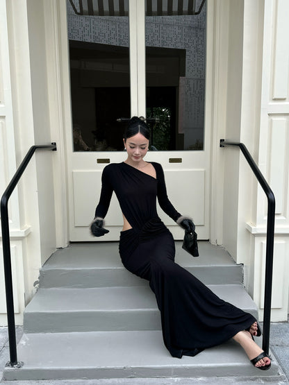 VENUIE Black Sexy Modal Knit Dress with Hollow-out Design, Slimming and Elegant Style, Perfect for Layering with a Long-Sleeved Autumn/Winter Maxi Dress