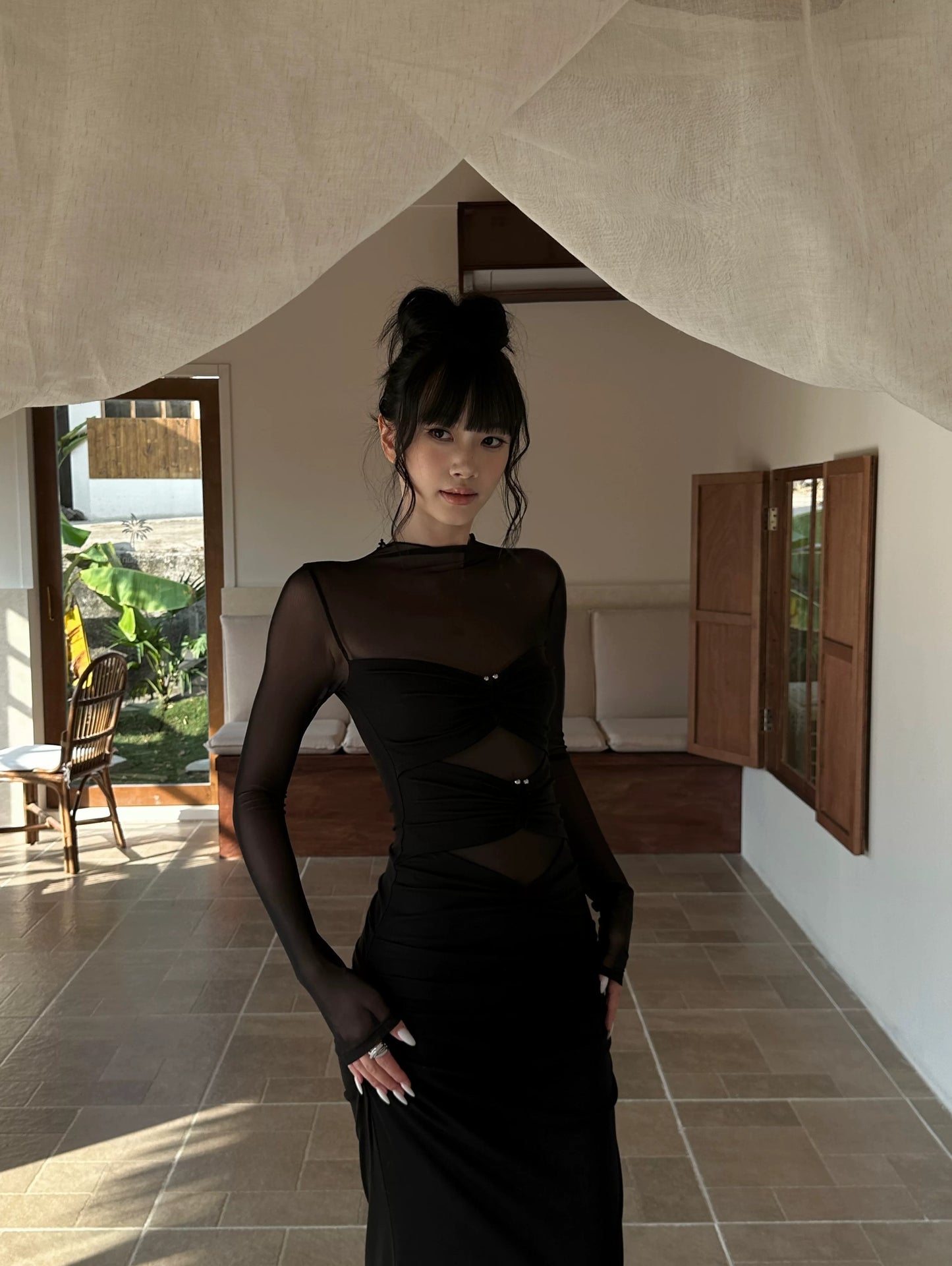 VENUIE Black Designer Niche Tulle Dress, Stand Collar, Waist-cinching, Bodycon, Fishtail Skirt, Autumn/Winter Knitted Long Dress