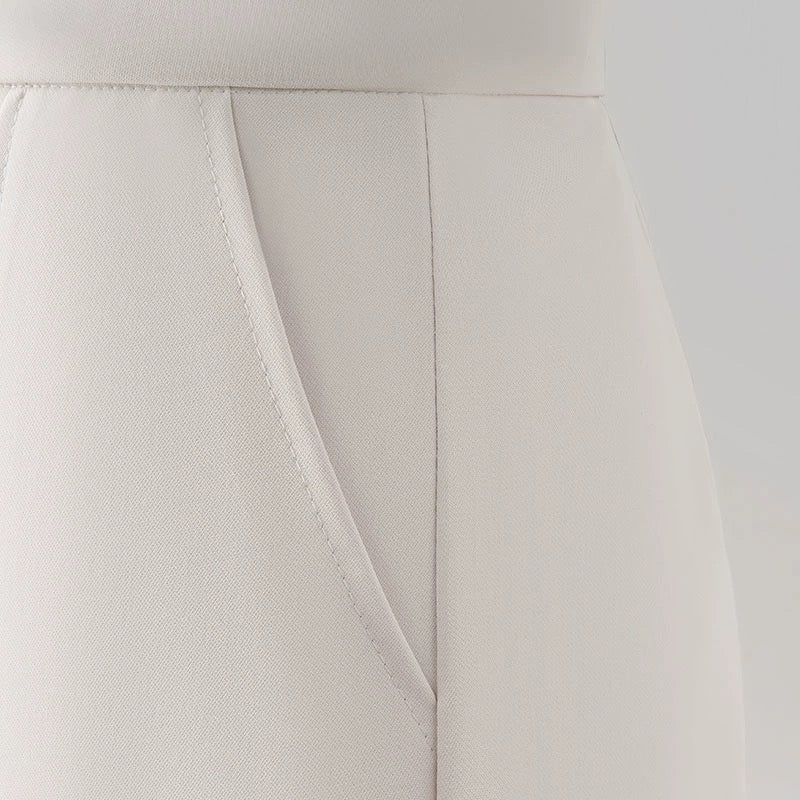 Light apricot shorts for summer women 2023 new casual a-line suit wide-leg pants for small people, high waist, slim and versatile