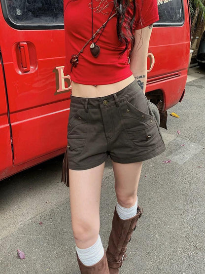 Chaochao's Gray-Green Button Shorts for Women, Summer Outerwear, American Spicy Style Denim Hot Pants, Slimming and Natural Waist