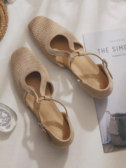 Women's Mary Janes – New for Spring 2026: Closed-toe, flat, low-cut, square-toe shoes perfect for pairing with skirts.