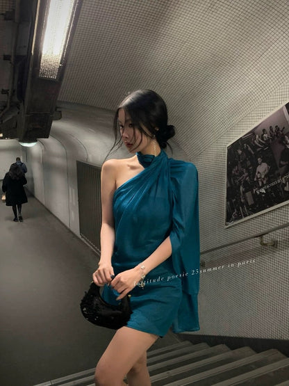 Lattitude/Yang Xiaolu Seine Wind Letter Streamer Blue Halter Neck Floating Sleeve Dress Design Off-shoulder Short Skirt