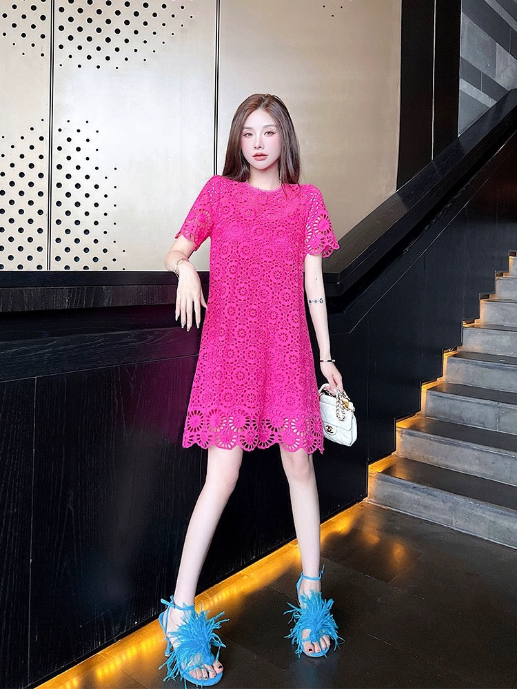 Summer 2024 new skirts for ladies, ladies' temperament, high-end, loose and slimming hollow lace dresses