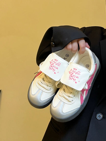 Cream moral training puff shoes for female students, versatile niche casual flat shoes, 2024 spring and summer new women's shoes