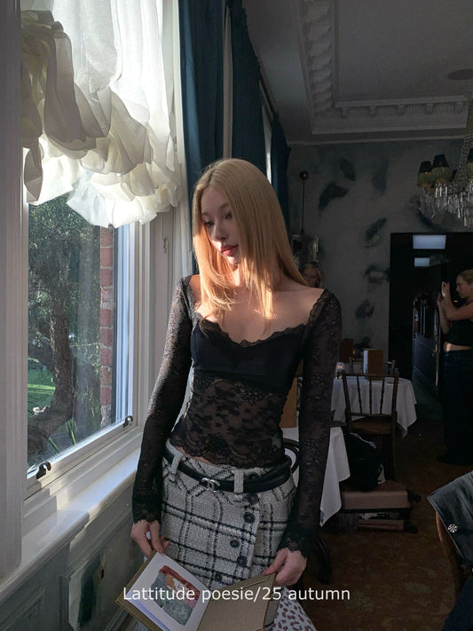 Lattitude/Yang Xiaolu Cyprus Butterfly Dream Multi-Layer Lace-Patchwork High-Elastic Base Layer Top