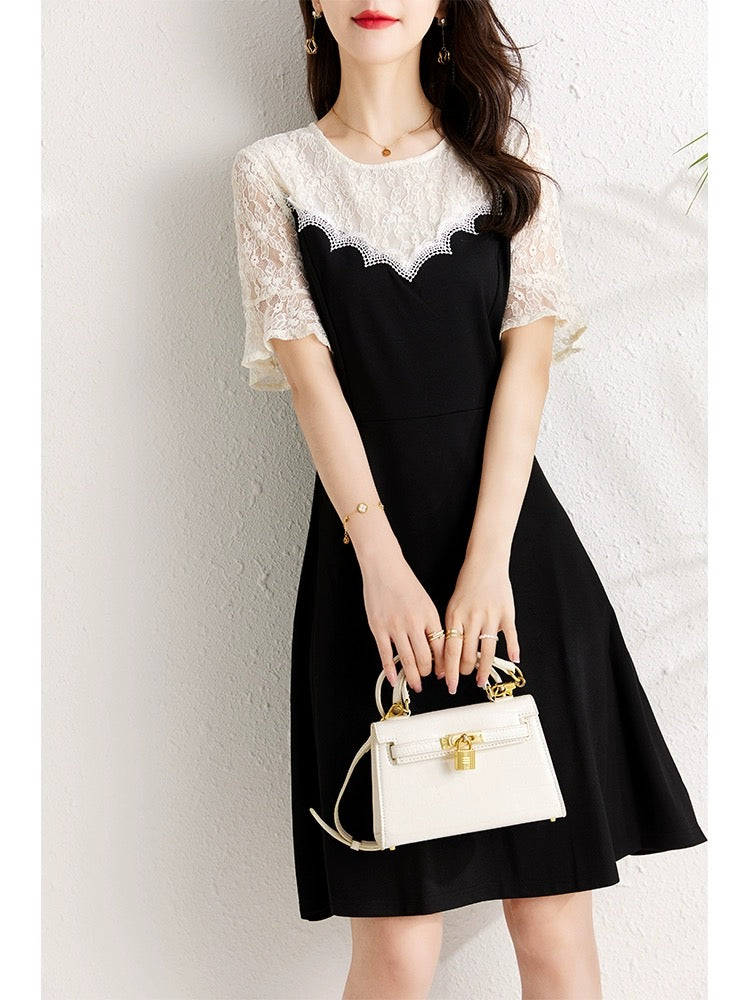 Slightly fat mm lace splicing dress for women summer 2024 new style waist-covering belly-looking slimming temperament large size a-line skirt