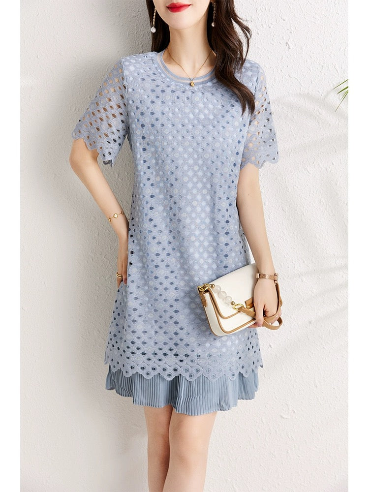 Blue Hollow Lace Dress Women Summer 2024 New Small Loose Belly Covering Slimming Chic Pleated Skirt