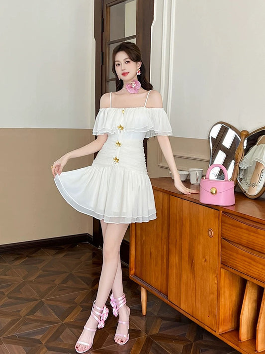 Skirt 2024 new summer fairy high-end temperament first love white chiffon suspender one-shoulder dress for women