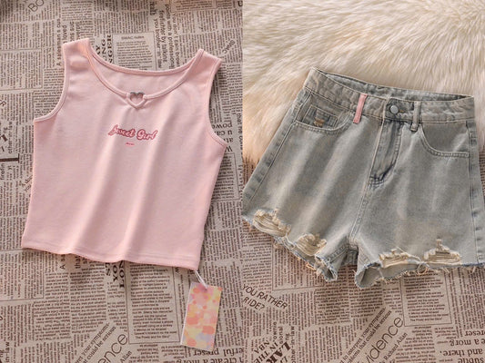 [Free trial] Pink hollow hot girl vest top female designer denim shorts tea-style outfit set