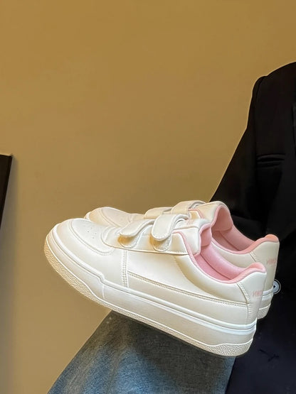 Lin Xiansan cream Velcro thick-soled white shoes for women 2024 autumn new niche non-colliding leather panel shoes