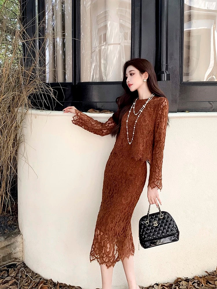 This year's popular beautiful suits for autumn women's clothing 2024 new temperament complete set with two-piece skirt suit