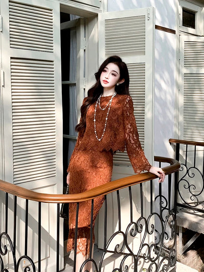 This year's popular beautiful suits for autumn women's clothing 2024 new temperament complete set with two-piece skirt suit