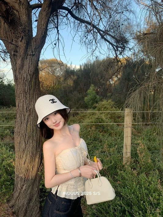 Wuuus【Heart Hunter】Baroque Style Lace Bra with Built-in Padded Chest, Sensual Ruffle Top