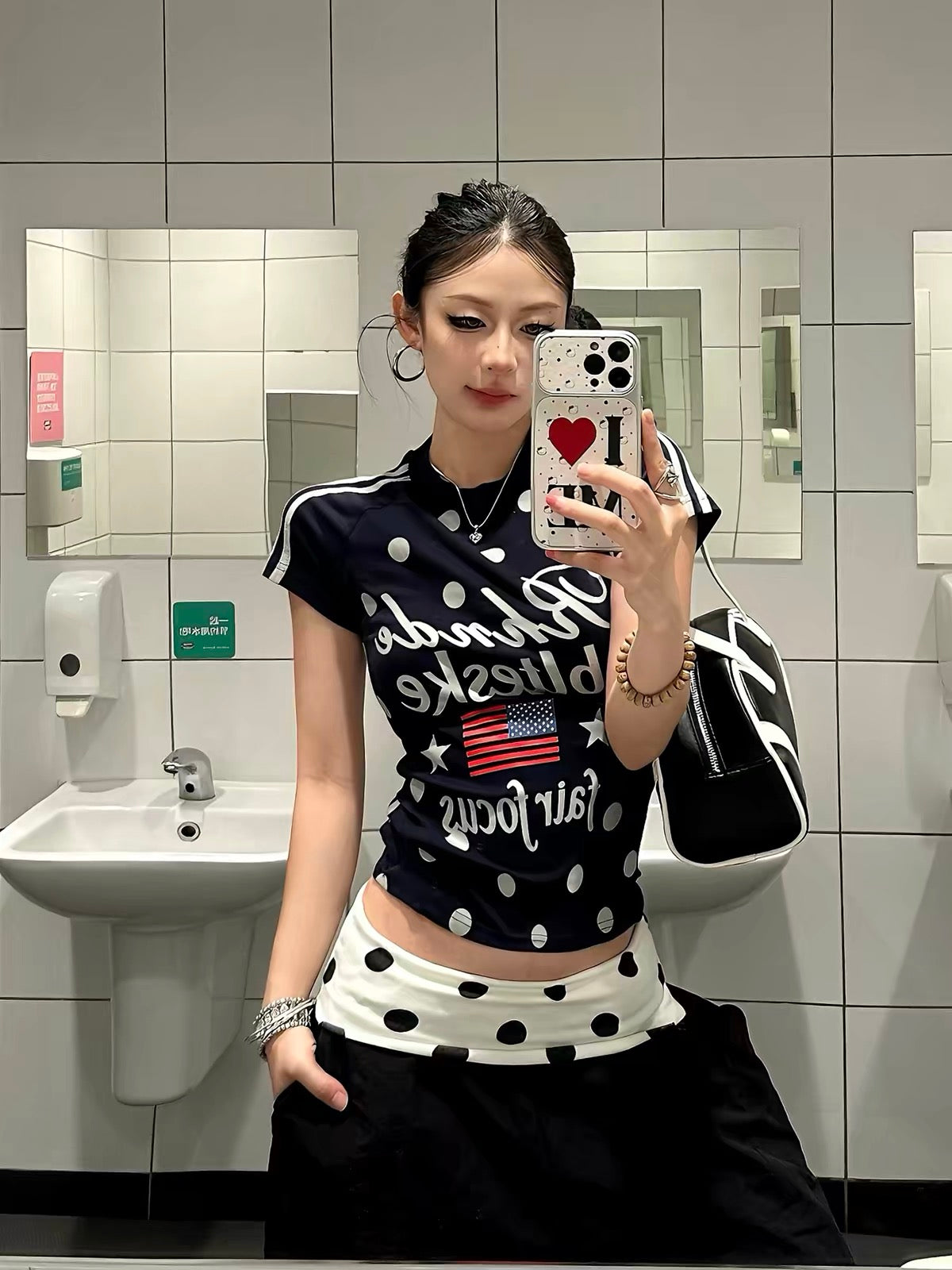 Baobaotang Summer Slim-Fit Raglan-Sleeve T-Shirt with American-Style Letter Print & Polka Dots – Stylish, Versatile, and Flattering (Trendy/Instagram-Style)