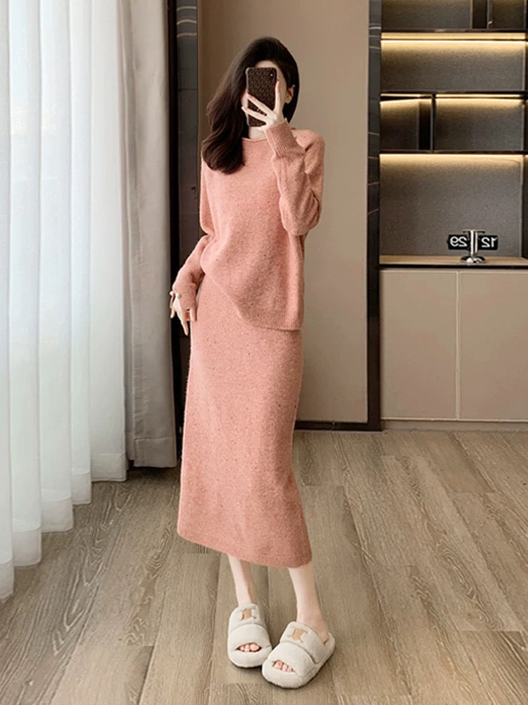 Pink knitted skirt suit for women in autumn and winter, fashionable street style, age-reducing temperament, high-end sweater, half skirt, two-piece set