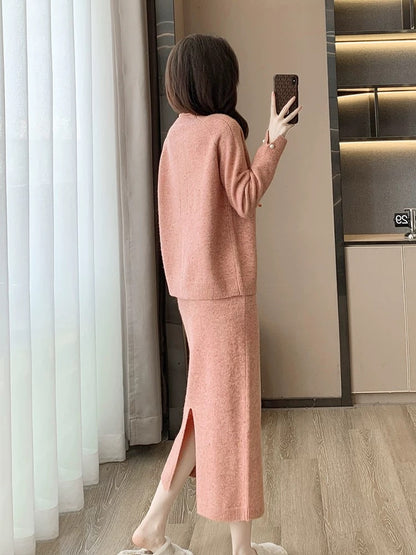 Pink knitted skirt suit for women in autumn and winter, fashionable street style, age-reducing temperament, high-end sweater, half skirt, two-piece set