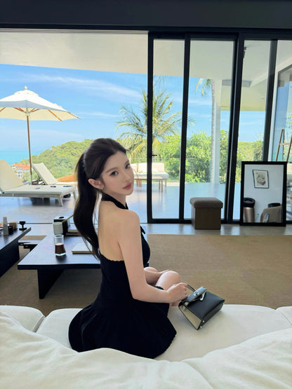 [In Stock] CHICYOU "Heartbeat" Halter Neck Gold Ring Buckle Ruffle Hem Fitted Waist Knitted Camisole