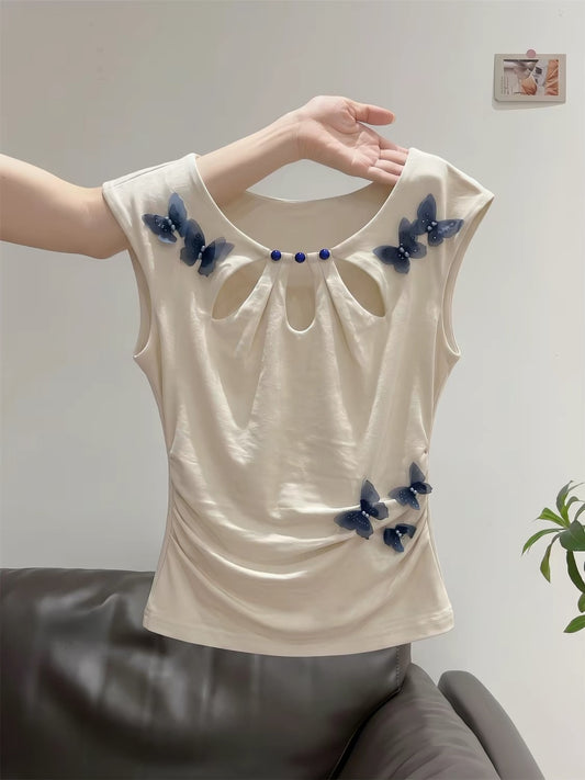 Stunning and stylish New Chinese-style short-sleeve T-shirt for men and women; a slim-fit summer top featuring a chic, dimensional cutout butterfly design.