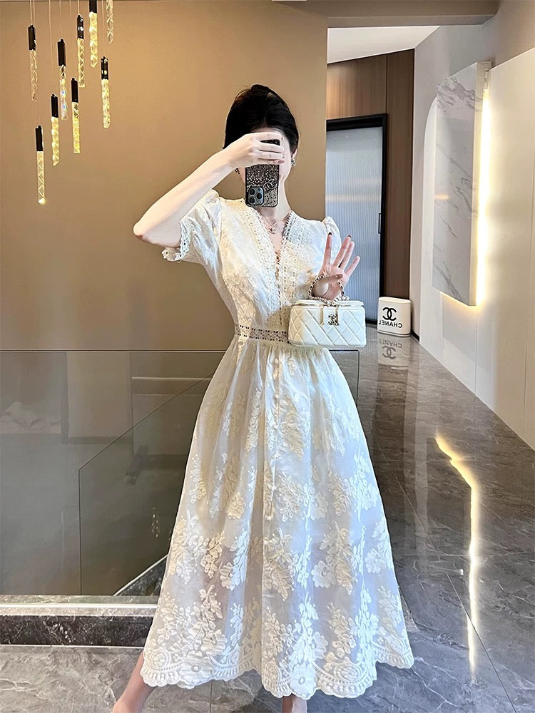This year's popular 2025 new style women's summer long skirt elegant temperament lace puff sleeve white dress