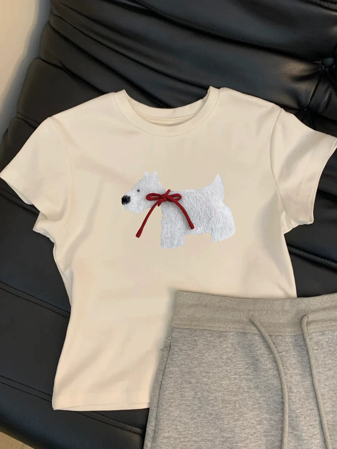 Worry-free inner wear suit! Straight shoulder short-sleeved T-shirt for women, gray short skirt, two-piece suit for petite summer suit