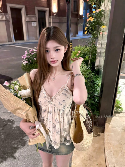 Che Chien - Pure and alluring V-neck chiffon top, summer sexy lace floral print camisole vest for women.