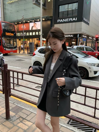 Hhyii—an incredibly flattering cut! A premium-feel, versatile, and stylish grey blazer for women—perfect for spring and autumn; wrinkle-resistant and effortlessly chic.