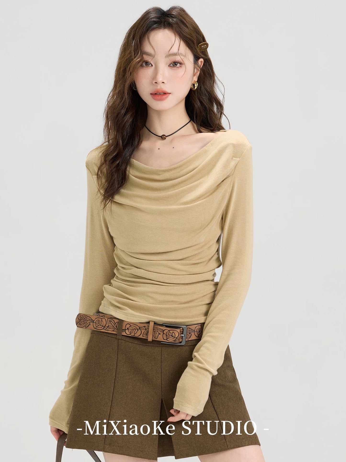 Mi Xiaoke American retro long-sleeved T-shirt for women in early autumn, bottoming shirt, niche design, slim fit, short top
