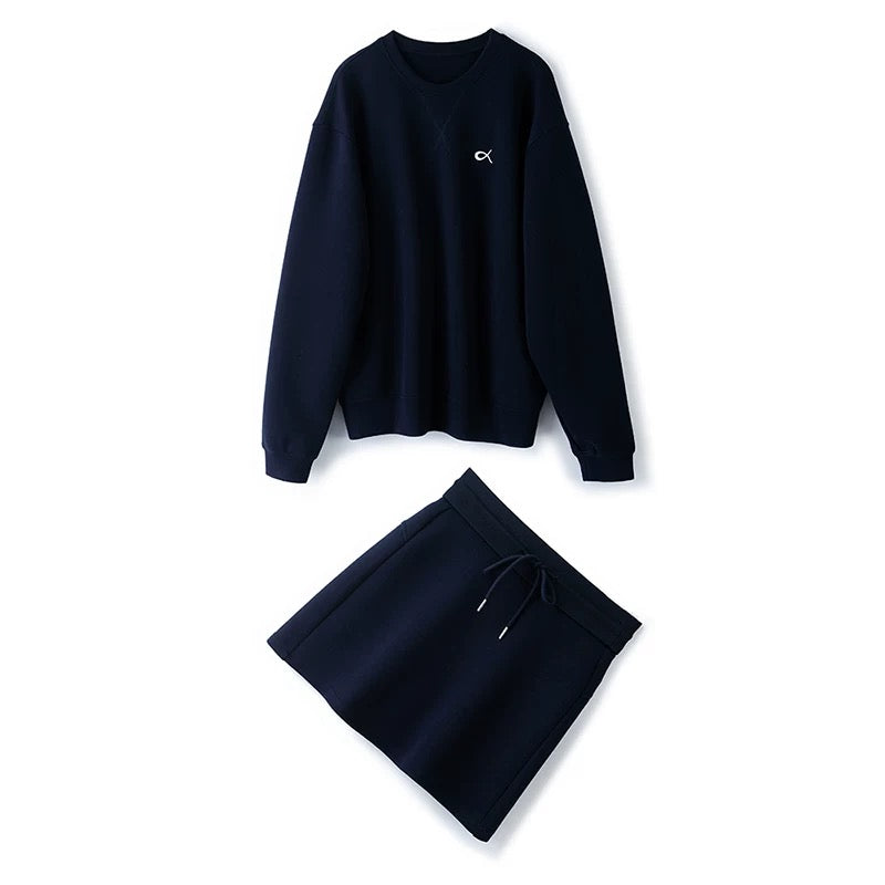 MIUCO air layer red loose silhouette sweatshirt + sports shorts lined skirt set