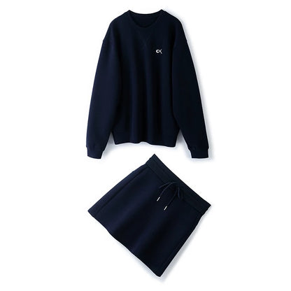 MIUCO air layer red loose silhouette sweatshirt + sports shorts lined skirt set