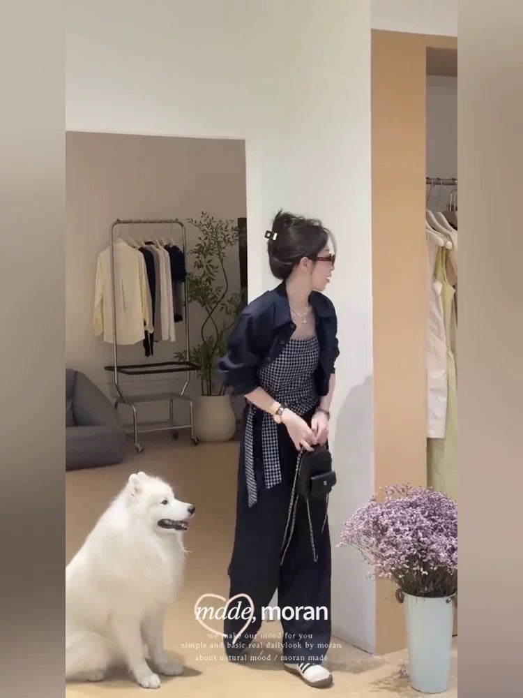 Early autumn loose-fitting suit for women, Korean style, fashionable and age-reducing denim jacket, plaid suspenders, wide-leg pants, three-piece suit